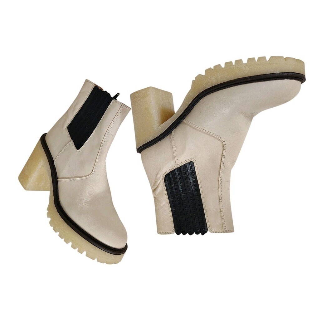 Free People Womens Chelsea Boots US 7 Cream Lug Sole Block Heel Streetwear - Picture 10 of 13